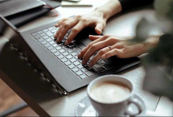 Scrittura Creativa: Dalla Pagina Bianca alla Pubblicazione 2 scrivere un libro