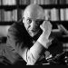 Pirandello nel suo studio